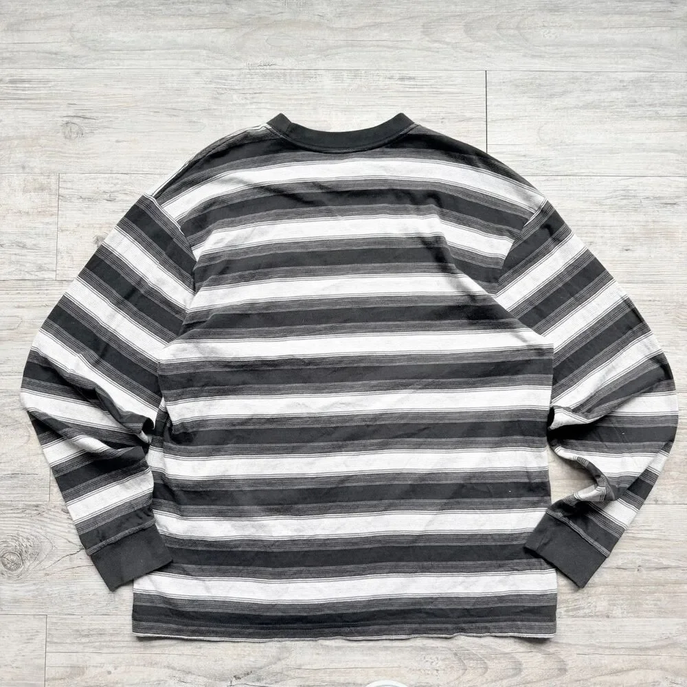 Levi’s Men’s Medium Black Gray Stripe Long Sleeve Pocket T Shirt Skater 90s